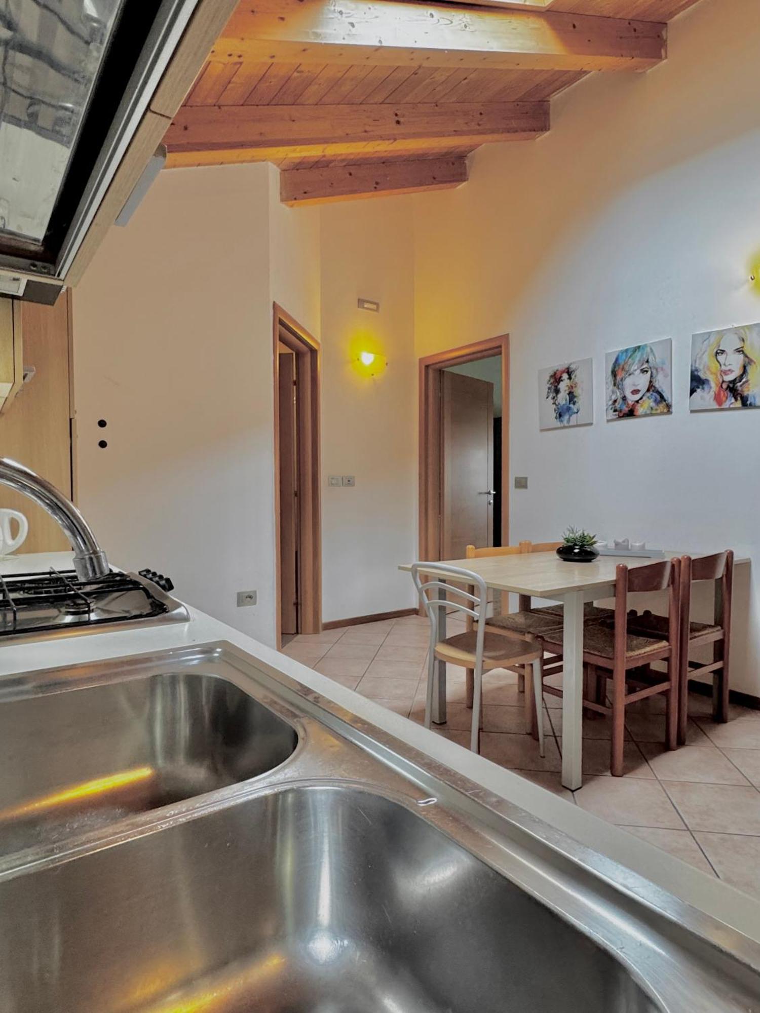Sweet Spot Aparthotel Riva del Garda Luaran gambar